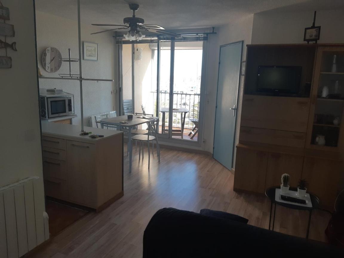Apartament T2 Sur Le Port Avec Parking Gruissan Zewnętrze zdjęcie