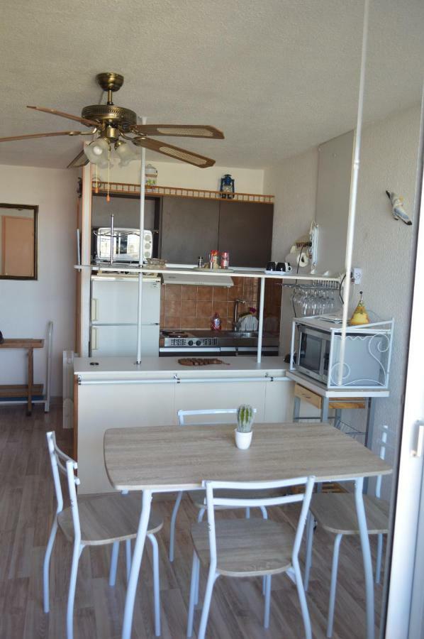 Apartament T2 Sur Le Port Avec Parking Gruissan Zewnętrze zdjęcie